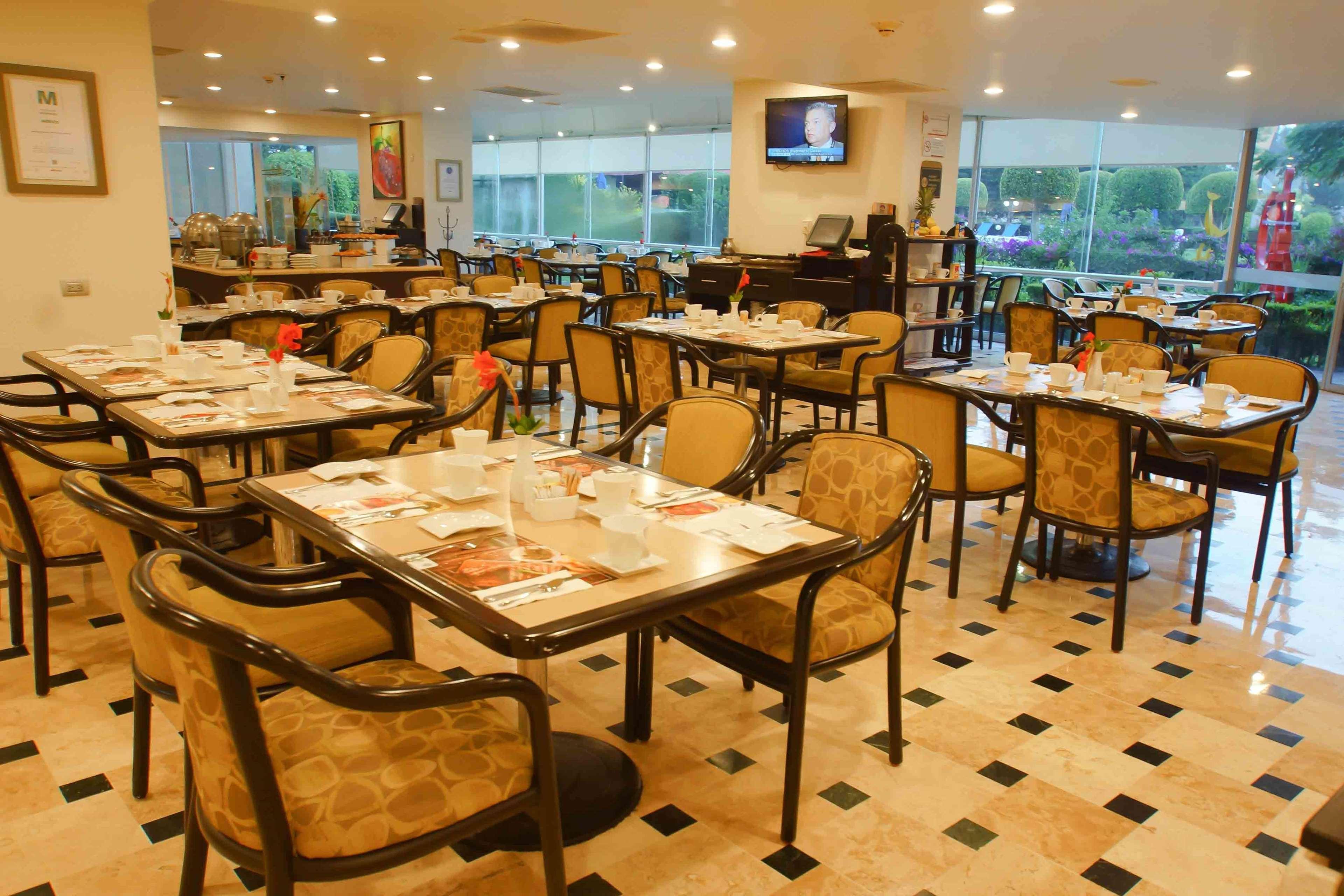 Grand Cantalagua Hotel Morelia, BW Signature Collection 외부 사진 The restaurant