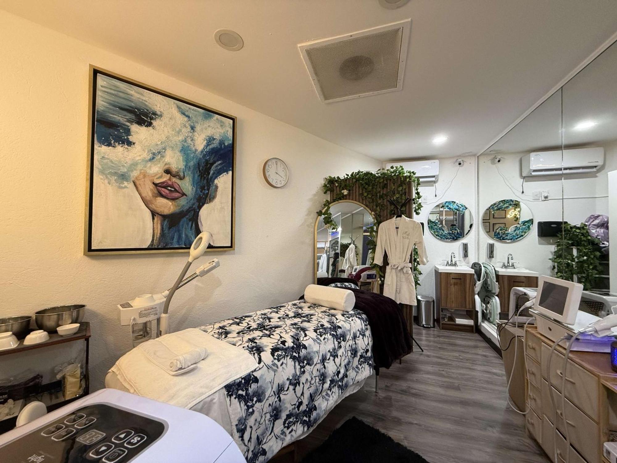 Grand Cantalagua Hotel Morelia, BW Signature Collection 외부 사진 A medical spa in the United States