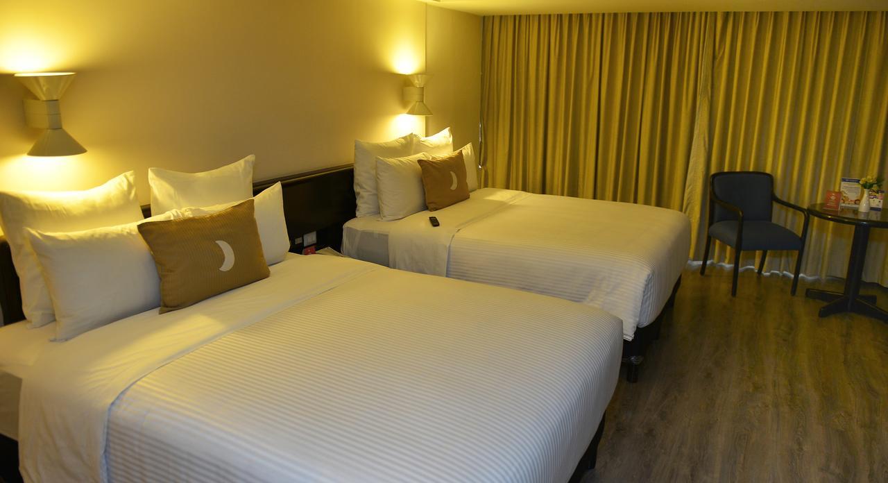Grand Cantalagua Hotel Morelia, BW Signature Collection 외부 사진 A room at the hotel